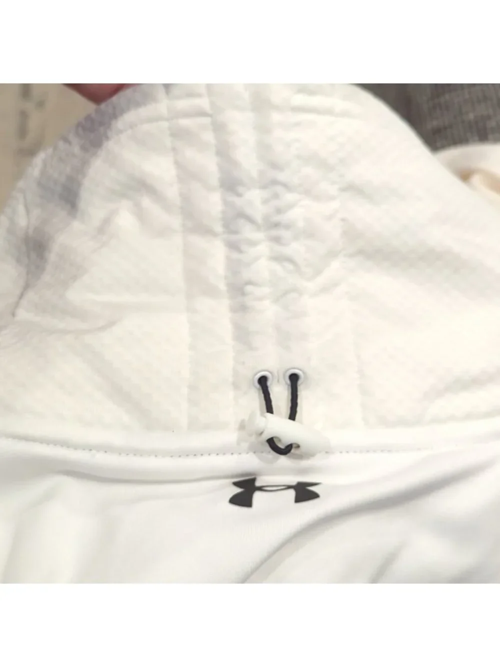 Under Armour White and Gray Vest for Active Wear